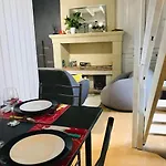 Au Boom Coeur Forfait Et Petit Dejeuner Inclus Holiday home