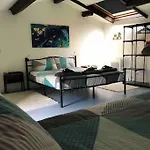 Holiday home Au Boom Coeur Forfait Et Petit Dejeuner Inclus Tourtenay