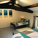 Au Boom Coeur Forfait Et Petit Dejeuner Inclus Holiday home *