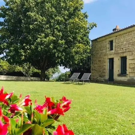Casa de Férias Au Boom Coeur Forfait Et Petit Dejeuner Inclus Tourtenay