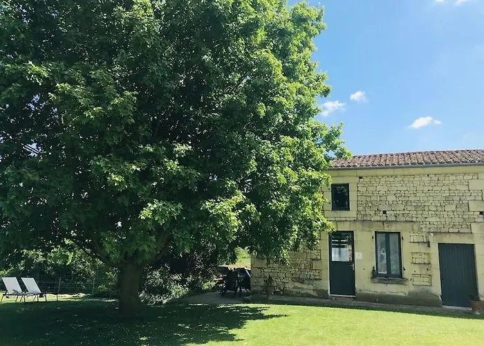 Au Boom Coeur Forfait Et Petit Dejeuner Inclus 度假居 *